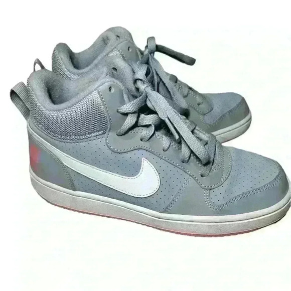 Nike Court Borough Mid Wolf Grey / Bright Melon Youth Size 5Y LIKE NEW - Picture 2 of 7